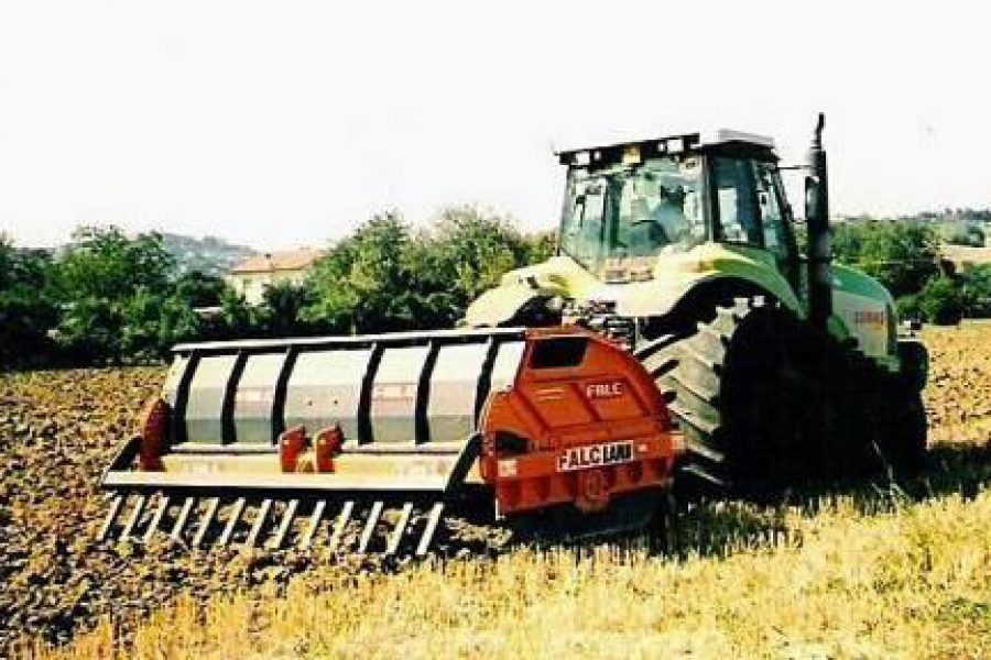 E’ stato rinnovato il contratto provinciale per gli operai agricoli privati della provincia di Ferrara.