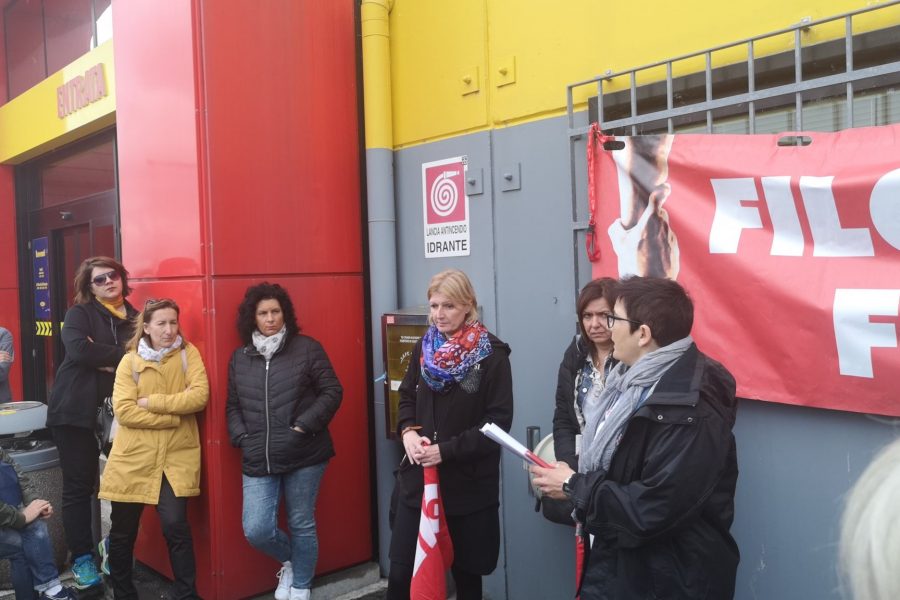 Vertenza Mercatone: proseguono le mobilitazioni per la difesa del posto di lavoro