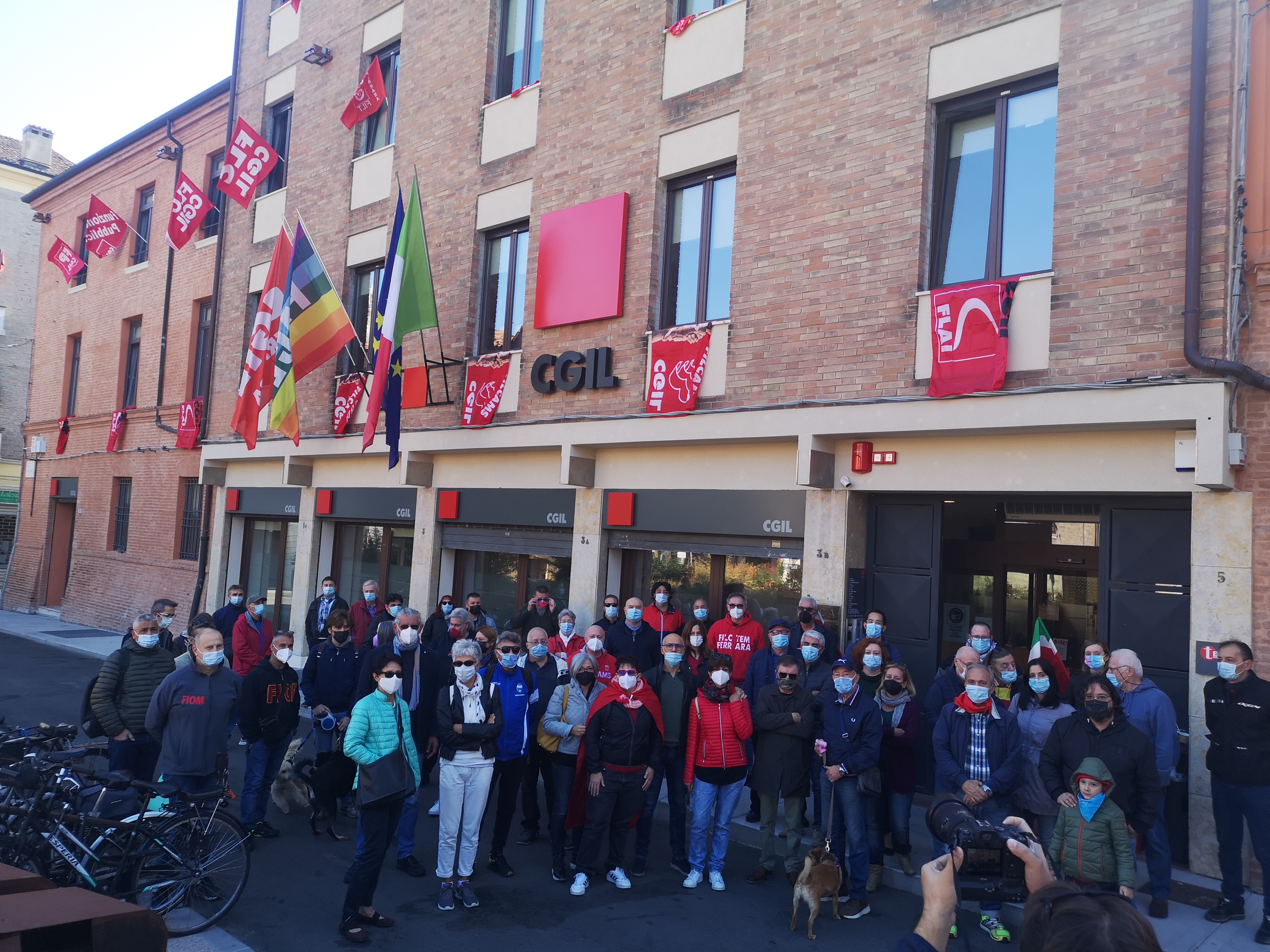 Il lavoro alza la voce: apertura straordinaria Camera del Lavoro di Ferrara