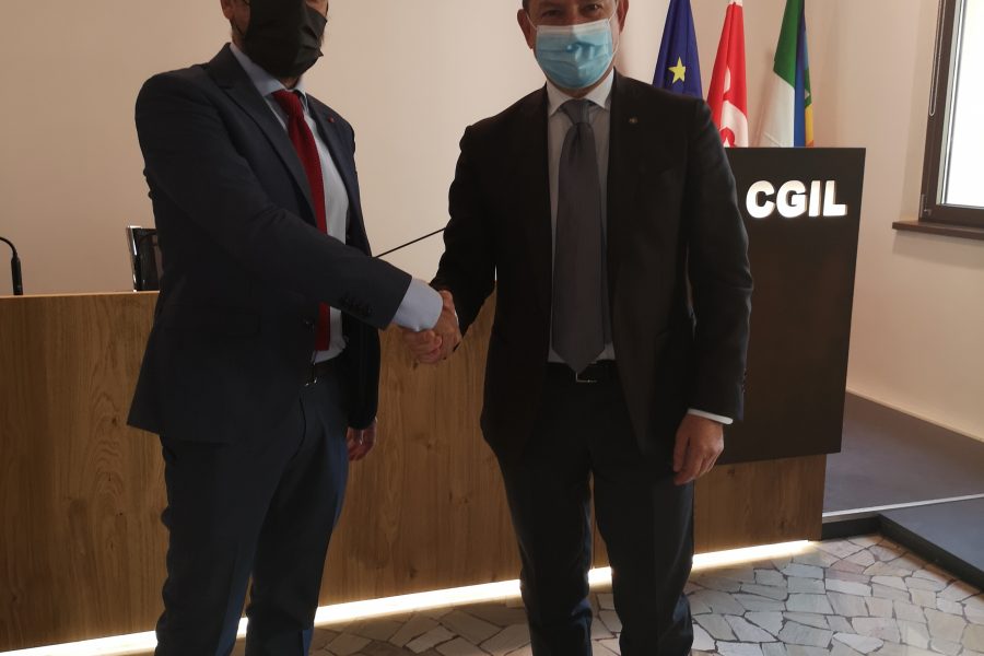 Solidarietà dal Prefetto Campanaro in visita alla Camera del Lavoro di Ferrara