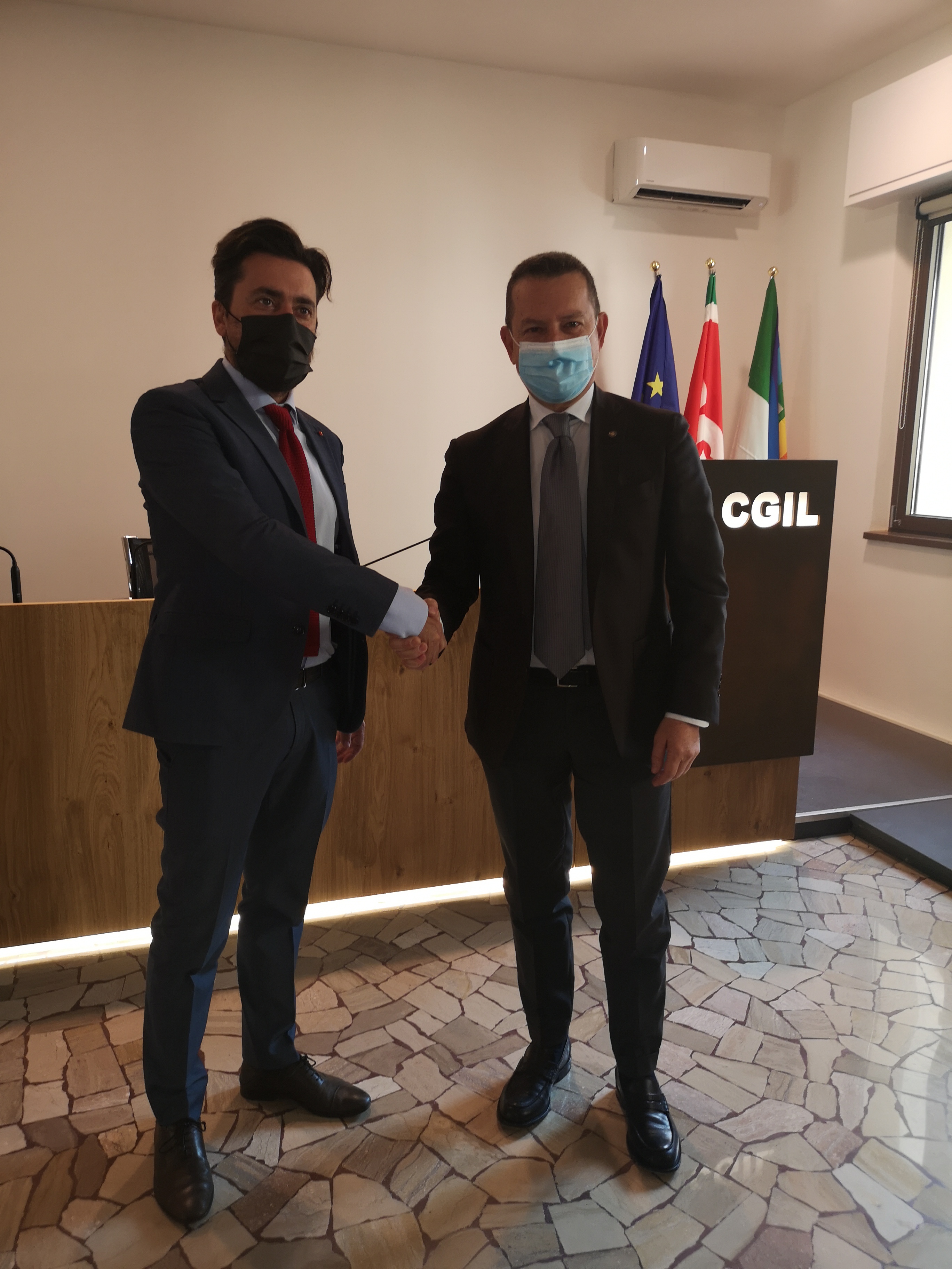 Solidarietà dal Prefetto Campanaro in visita alla Camera del Lavoro di Ferrara