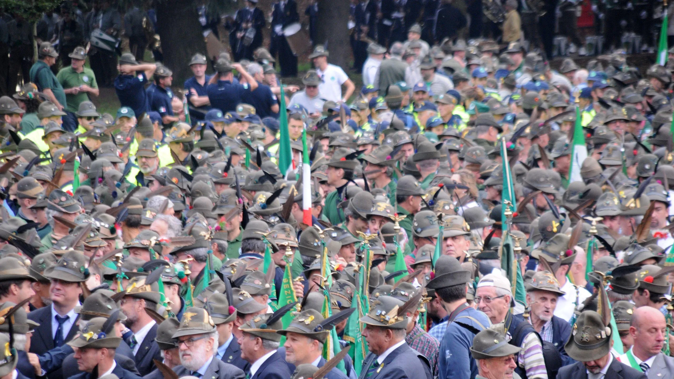 Sulla adunata degli alpini: comunicato Cgil e Udi Ferrara