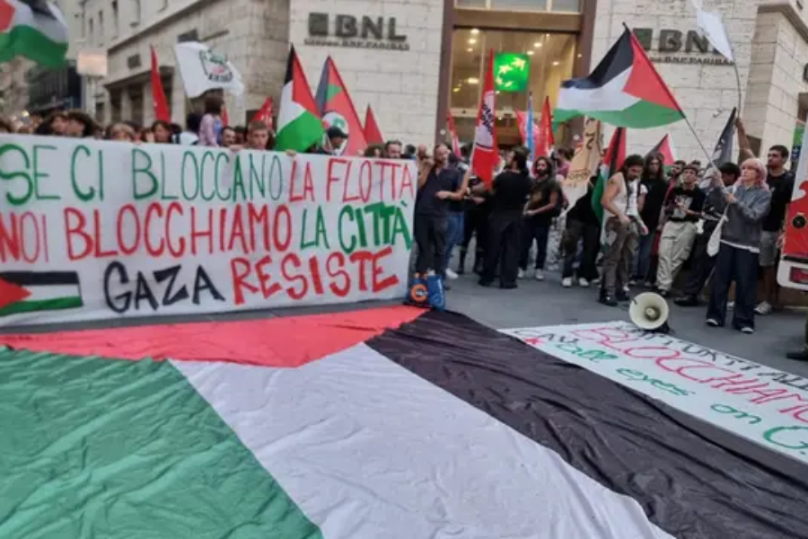 Gravissimo ennesimo attacco alla Global Sumud Flotilla. Pronti a sciopero generale